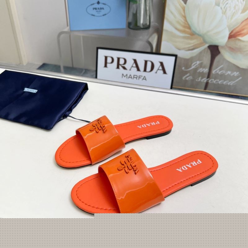 Pra*a slippers